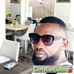 Avin, 19840224, Douala, Littoral, Cameroon